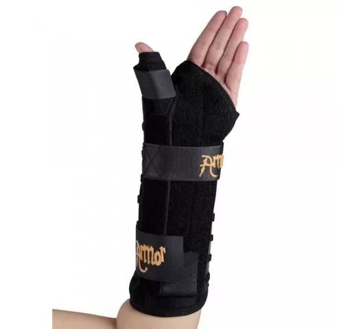 3-Orteza-cu-atela-pentru-police-si-articulatia-mainii-cu-siret---ARH21I