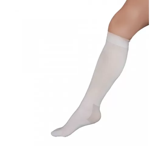 7-Ciorapi-medicali-anti-trombotici--pana-la-genunchi---ARS07