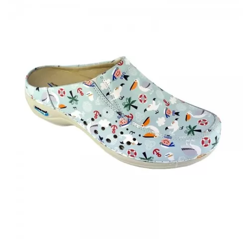 17-Saboti-medicali-din-piele-naturala--lavabili--Nursingcare-Wash-Go-Berlin--marin