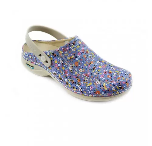 1-Saboti-medicali-din-piele-naturala--lavabili--cu-bareta-Nursingcare-Wash-Go-Berlin--Bugs-Animated