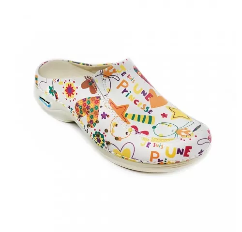 6-Saboti-medicali-din-piele-naturala--lavabili--Nursingcare-Wash-Go-Berlin--Junior-2