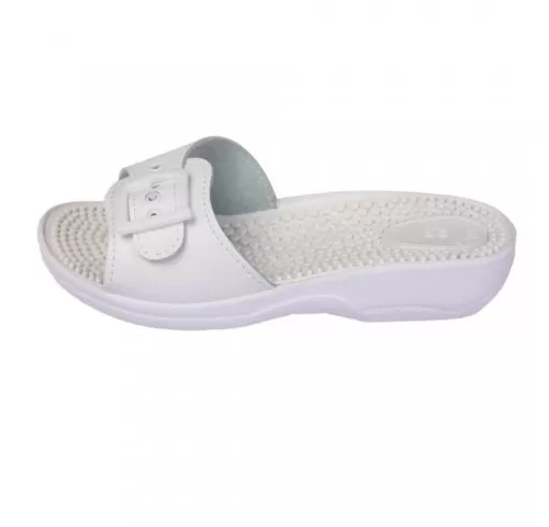 19-Saboti-medicali-cu-masaj-Goldenfit-10004--alb