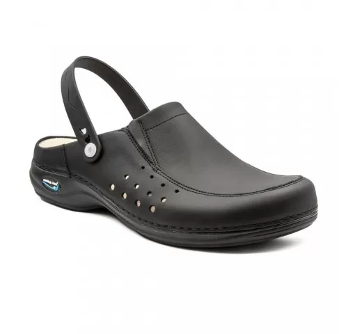 16-Saboti-medicali-din-piele-naturala--lavabili--cu-bareta-Nursingcare-Wash-Go-Berlin--negru